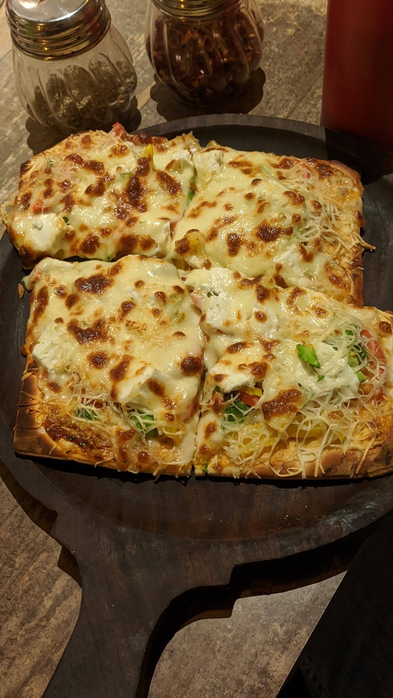 Cheese Crust Pizza Rotated | Jain Food Blogger